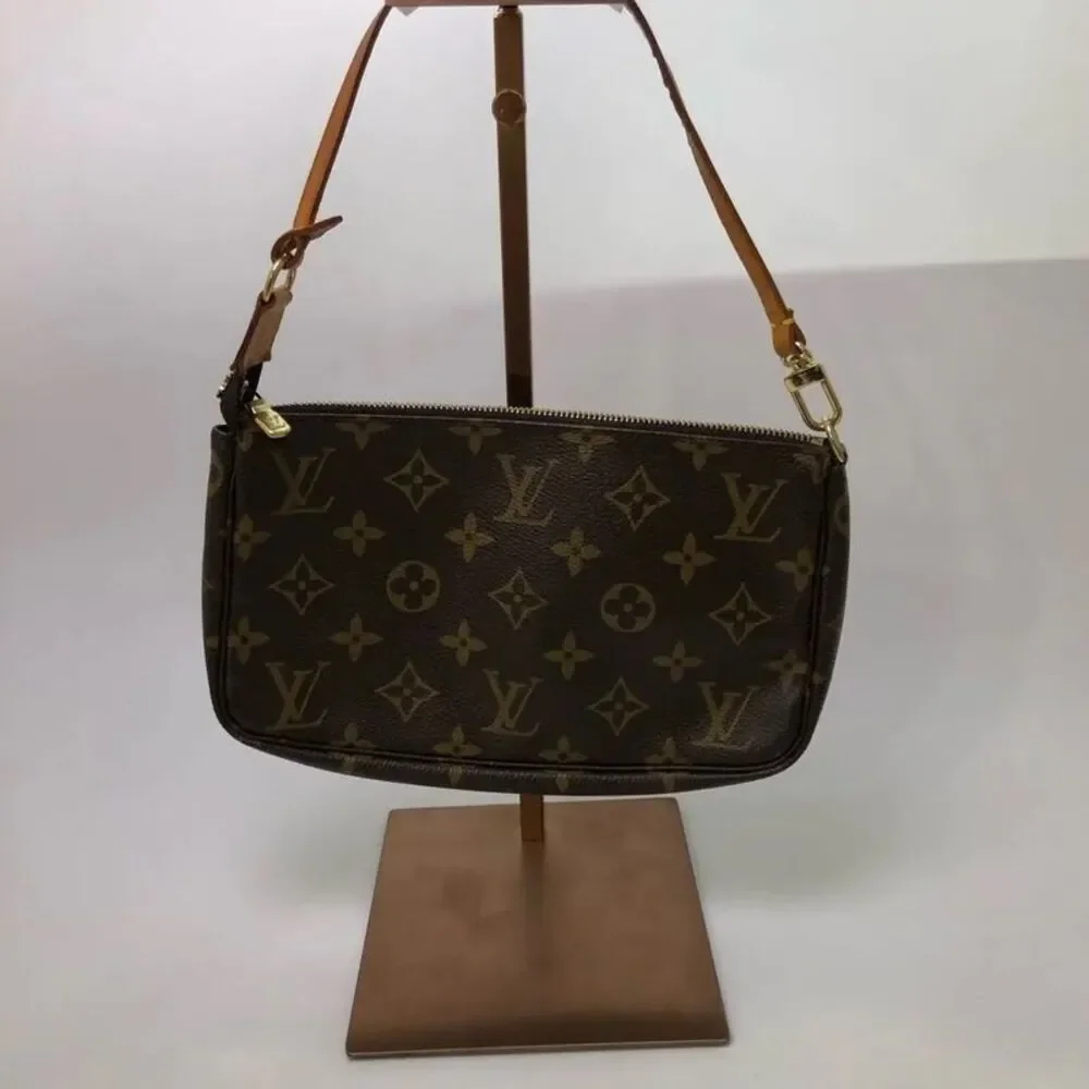 Louis Vuitton Women Pre-Loved Bag Very Good Condition
